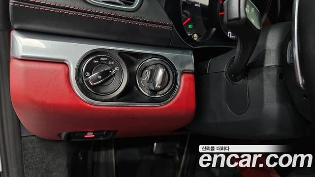 Porsche 718 Boxster 2019 — ფოტო 16/20