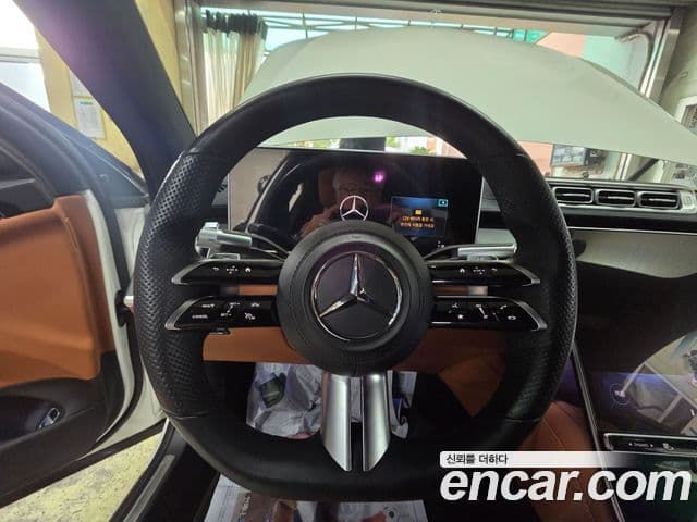 Mercedes-Benz S-Class 2022 — ფოტო 16/20