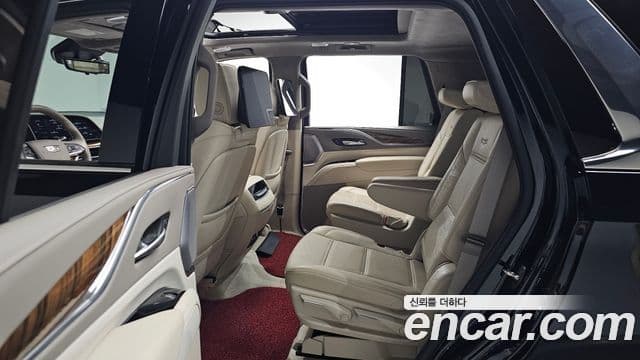 Cadillac Escalade 2022 — Photo 4/45