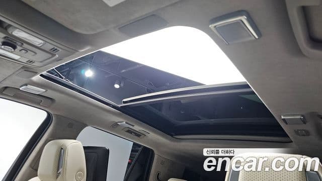 Cadillac Escalade 2022 — Photo 45/45
