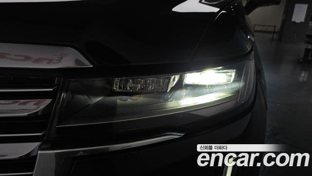 Cadillac Escalade 2022 — Photo 31/45