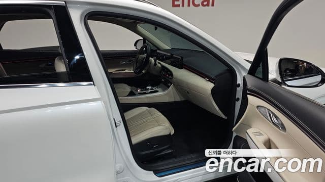 Genesis GV70 2024 — ფოტო 11/20