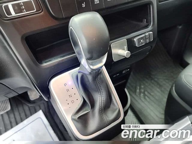 Hyundai Staria 2023 — Şəkil 6/20
