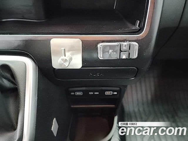 Hyundai Staria 2023 — Şəkil 15/20