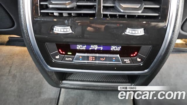 BMW X5 2025 — ფოტო 18/20