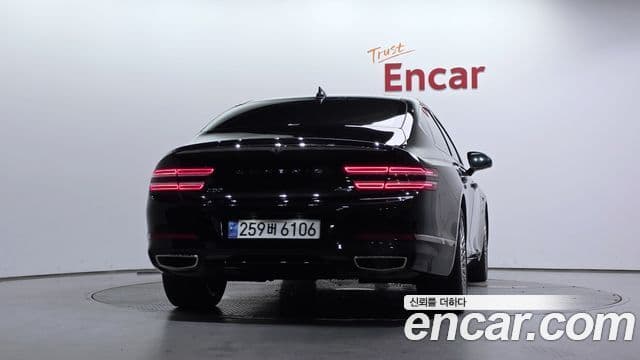 Genesis Electrified G80 2022 — Şəkil 4/20
