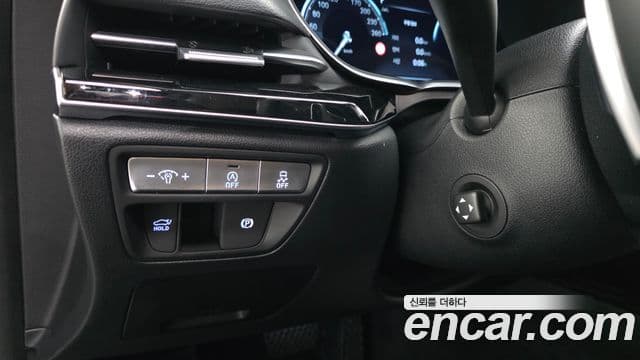 Genesis Electrified G80 2022 — Şəkil 19/20