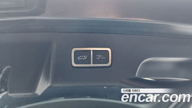 Kia Sorento 2024 — ფოტო 18/20