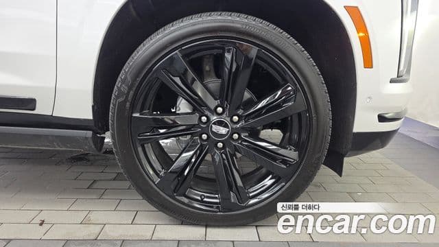 Cadillac Escalade 2025 — Şəkil 2/37