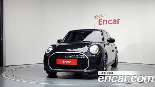 Mini Cooper S 2025 — ფოტო 3/20