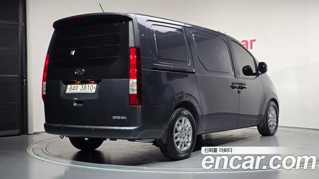 Hyundai Staria 2021 — Şəkil 2/20