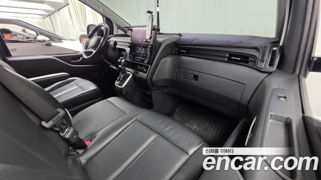 Hyundai Staria 2021 — Şəkil 7/20