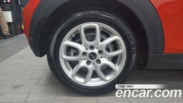 Mini Cooper 2021 — Şəkil 27/32