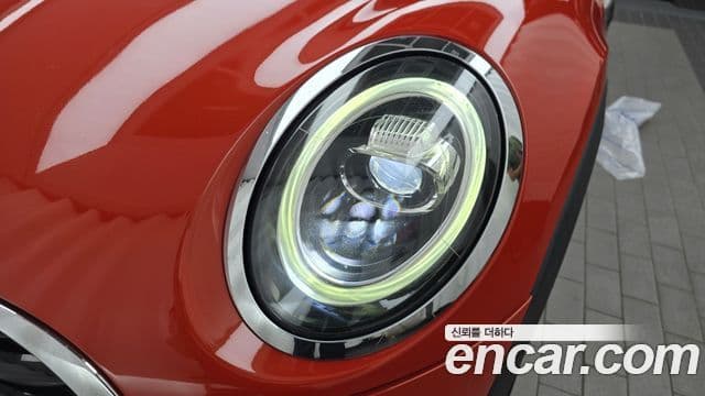Mini Cooper 2021 — Şəkil 17/32
