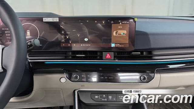 Kia Carnival 2024 — Фото 13/20