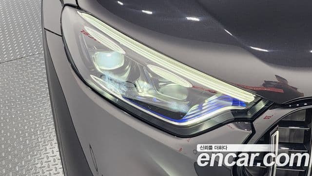 Mercedes-Benz GLC-Class 2025 — Photo 32/35