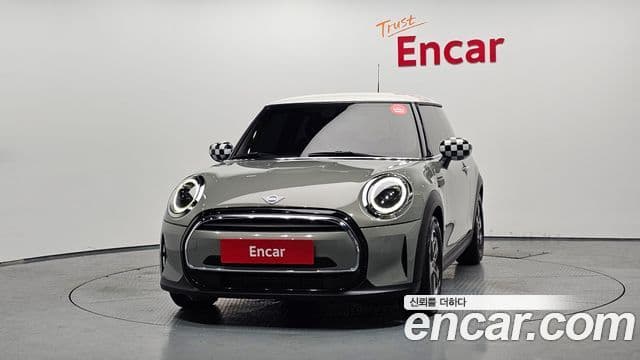 Mini Cooper 2021 — Photo 10/30