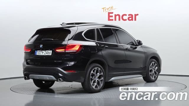 BMW X1 2021 — фото 2 из 20