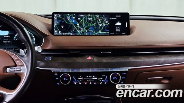 Genesis Electrified G80 2022 — ფოტო 14/20