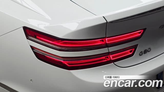 Genesis G80 2022 — Photo 6/33