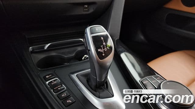 BMW 4 Series 2018 — Фото 9/20