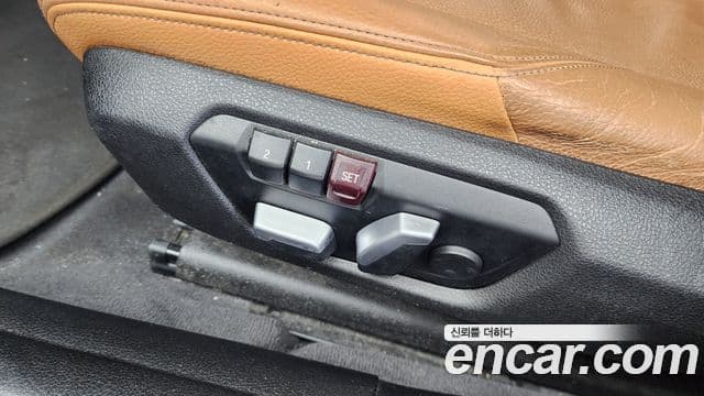BMW 4 Series 2018 — Şəkil 15/33