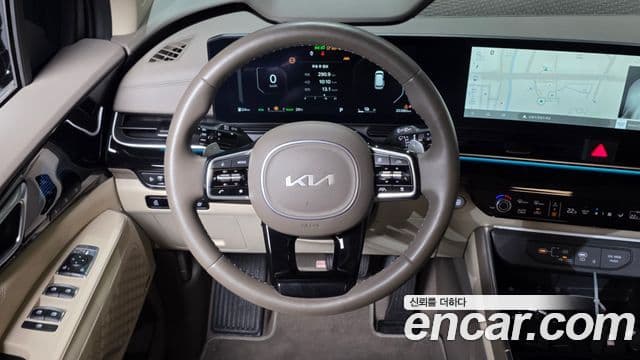 Kia Carnival 2024 — Şəkil 13/20