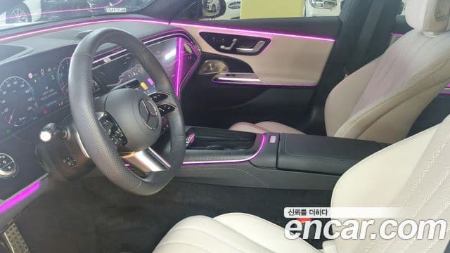 Mercedes-Benz E-Class 2025 — ფოტო 7/20