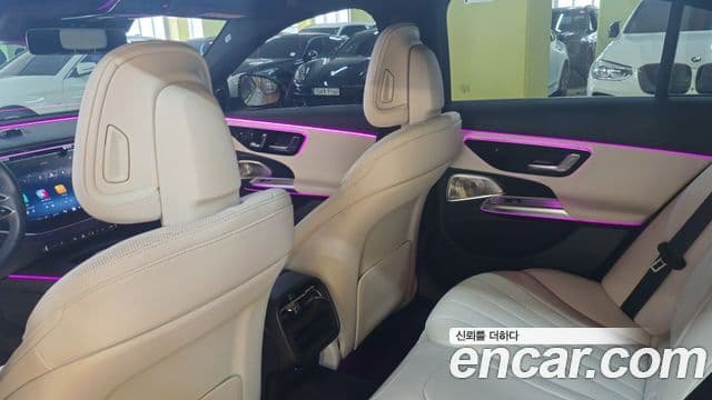 Mercedes-Benz E-Class 2025 — ფოტო 11/20