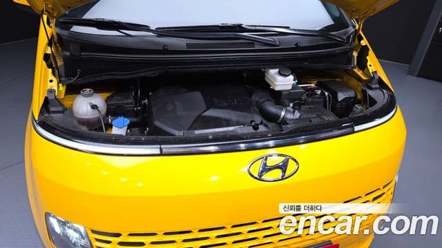 Hyundai Staria 2021 — Фото 6/20