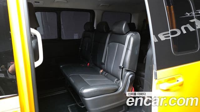 Hyundai Staria 2021 — Photo 11/30
