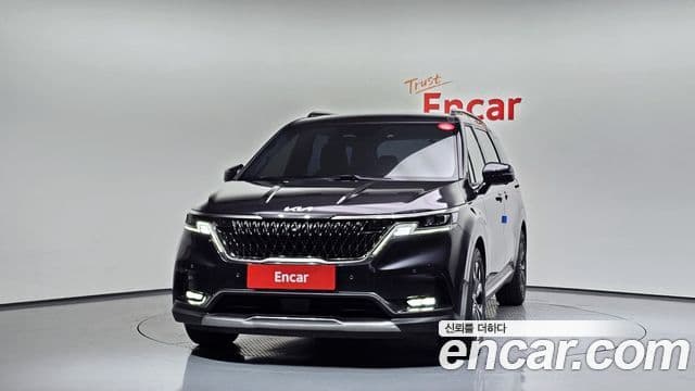 Kia Carnival 2023 — Фото 3/20