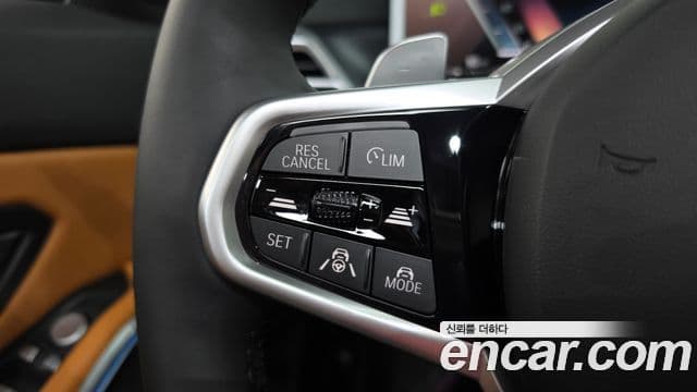 BMW 3 Series 2024 — ფოტო 18/20