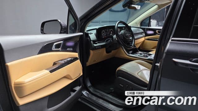 Kia Carnival 2021 — Şəkil 8/20