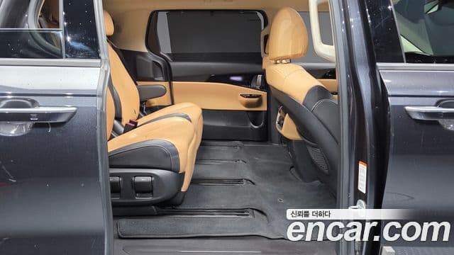 Kia Carnival 2021 — Şəkil 11/20