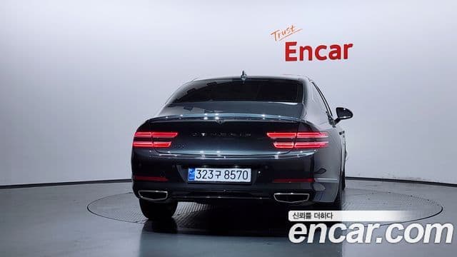 Genesis Electrified G80 2021 — фото 4 из 20