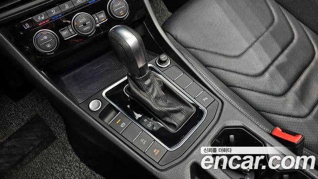 Volkswagen Jetta 2020 — Şəkil 9/20