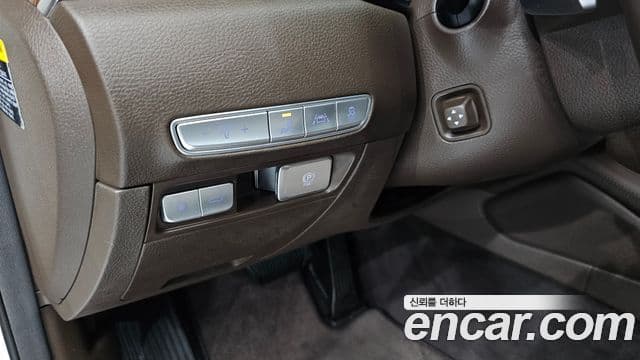 Kia The K9 2019 — фото 20 из 20