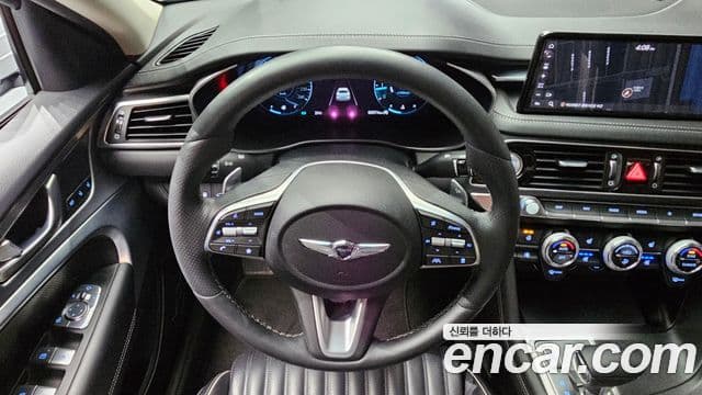 Genesis G70 2022 — Şəkil 13/20