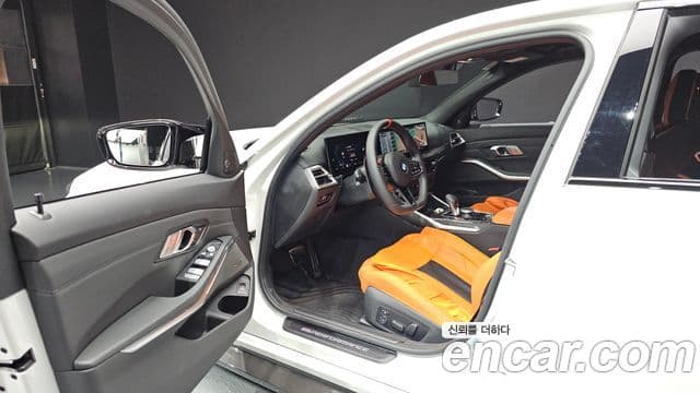 BMW M3 2025 — Photo 28/37