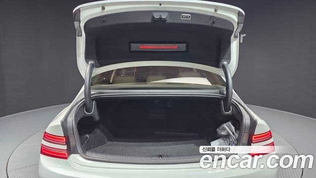 Genesis Electrified G80 2021 — Şəkil 20/20