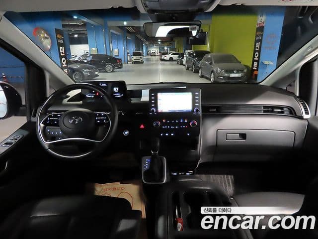 Hyundai Staria 2023 — Şəkil 4/20