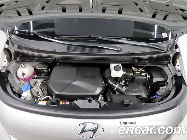 Hyundai Staria 2023 — Şəkil 19/20
