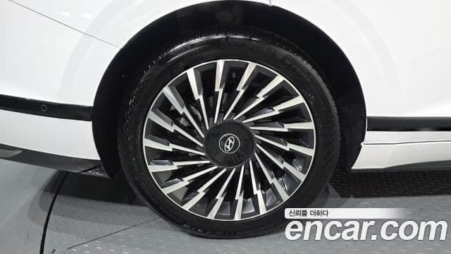 Hyundai Grandeur 2025 — Фото 5/20