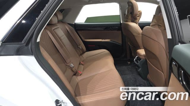 Hyundai Grandeur 2025 — Фото 12/20