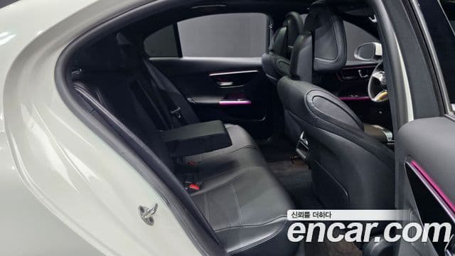 Mercedes-Benz C-Class 2022 — ფოტო 12/20
