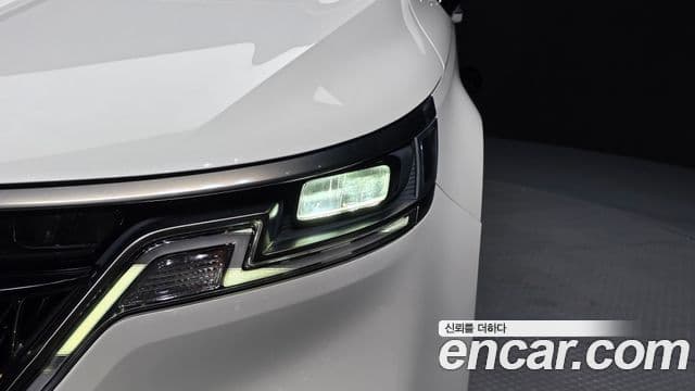 Kia Carnival 2021 — Photo 28/38