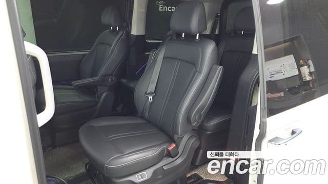Hyundai Staria 2022 — Фото 12/20