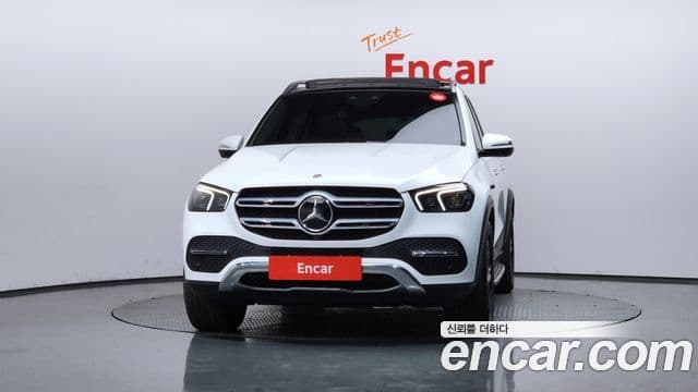Mercedes-Benz GLE-Class 2021 — Фото 3/20