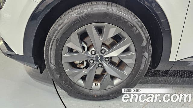 Kia Sportage 2022 — фото 5 из 20